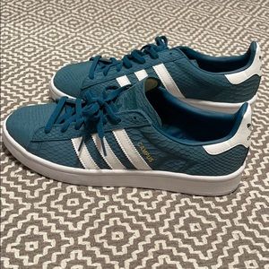teal/green adidas campus tennis shoes (size 10)